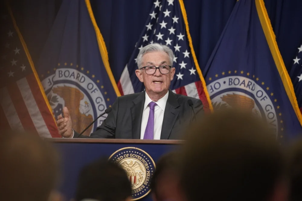 Jerome Powell dan Masa Depan Kebijakan Moneter: Antara Inflasi dan Kenaikan Suku Bunga
