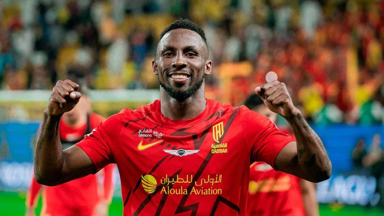 Julián Quiñones Membuat Sejarah di Arabia Saudita Sebagai Pemenang Goleo