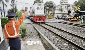 KAI Properti Membuka Lowongan Penjaga Pintu Perlintasan Kereta Api: Persyaratan dan Proses Seleksi