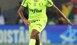 Kaique Pereira, Pemain Muda Palmeiras, Membantu CD Nacional Bertahan di Liga Portugal