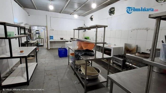 Kampus Diminta Bangun Dapur MBG: Peluang Besar, Biaya Rp 2 Miliar, dan Jejak Unhas sebagai Pelopor