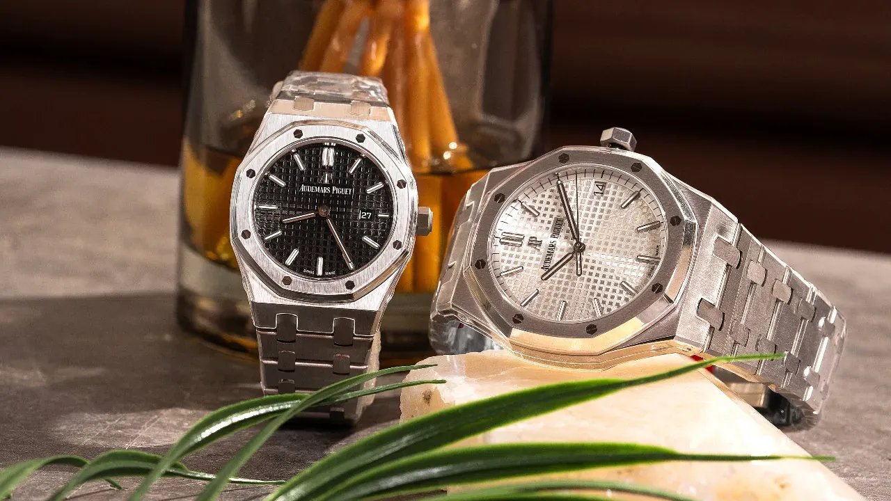 Kolaborasi Swatch dan Audemars Piguet Meluncurkan Jam Tangan Royal Pop yang Memiliki Antrean Panjang