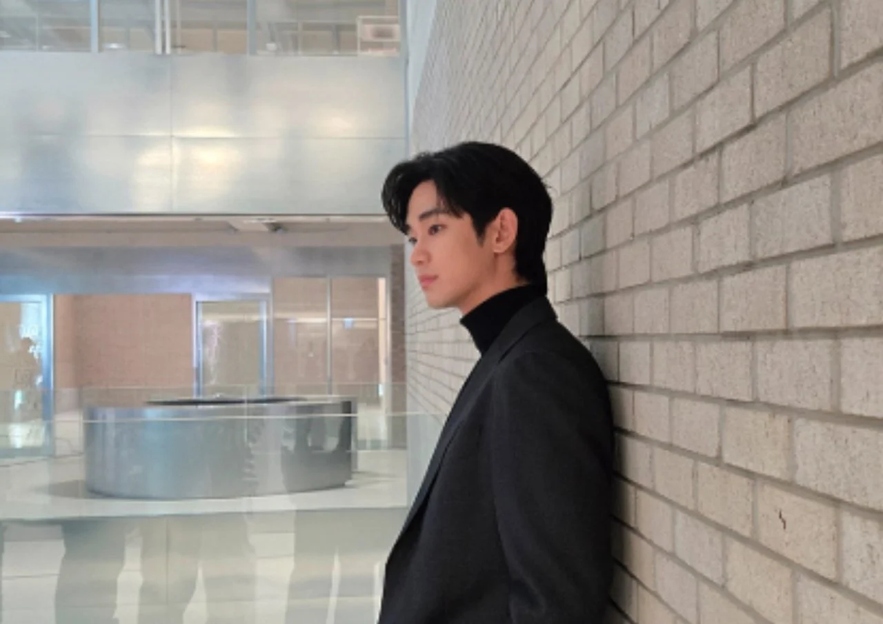 Kondisi Kim Soo Hyun Disorot Setelah Terlihat Memprihatinkan di Tengah Hadapi Tekanan Tuntutan Hukum