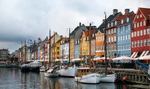 Kopenhagen: Kota yang Menginspirasi Seni dan Mempertanyakan Kesehatan Ratu Margrethe