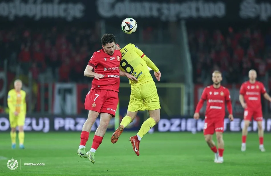 Korona Kielce vs Widzew Lodz: Pertarungan Sengit di Ekstraklasa