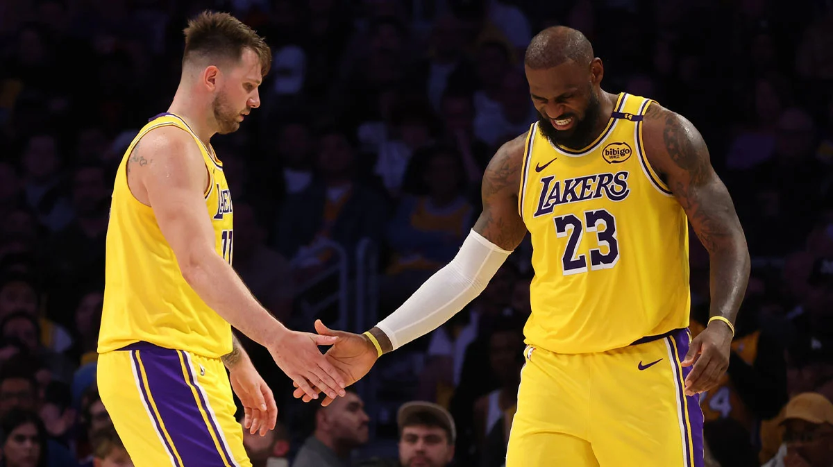 Lakers Gagal di Playoff NBA: Sorotan Karir LeBron James dan Luka Doncic