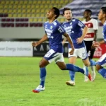 Liga China: Persaingan Sengit dan Kericuhan di Stadion