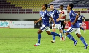 Liga China: Persaingan Sengit dan Kericuhan di Stadion