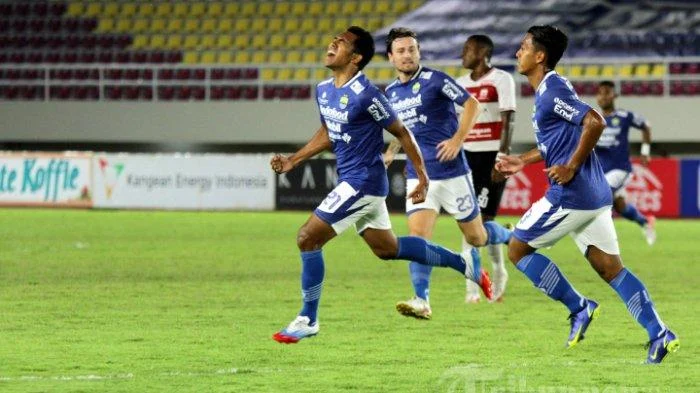 Liga China: Persaingan Sengit dan Kericuhan di Stadion