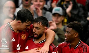 Manchester United Gagal Menang Lawan Sunderland, Peluang dan Kontroversi Diangkat