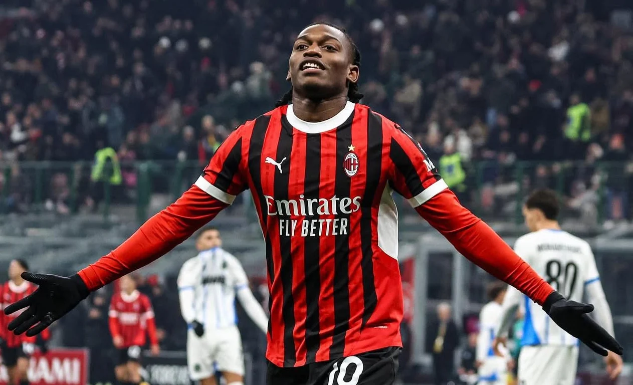 Manchester United Kembali Mengejar Rafael Leão: Tawaran Tukar Tambah dan Dampaknya bagi Kedua Klub