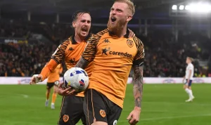McBurnie Brace Bawa Hull City Raih Kemenangan 2-1 atas Norwich, Pastikan Tiket Play‑off Championship