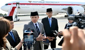 Menkomdigi Bentak Tegas: Video "hoaks Amien Rais" Tentang Relasi Prabowo dan Seskab Teddy Dihapus