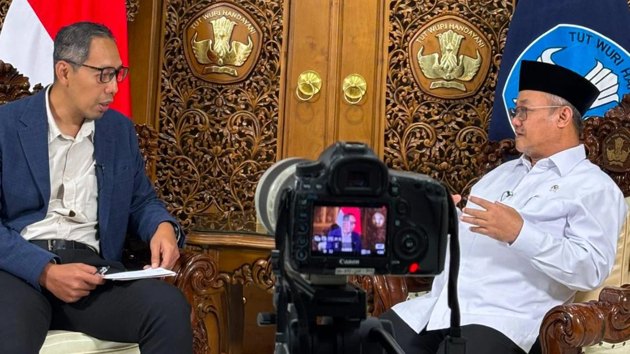 Menteri Abdul Mu'ti Ungkap Alasan Mengejutkan di Balik Mandeknya Kualitas Guru