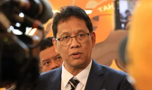 Menteri Keuangan Purbaya Yudhi Sadewa Menyerahkan Dua Ekor Sapi Kurban untuk Idul Adha