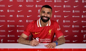 Mohamed Salah Tolak Tawaran Saudi, Pilih Eropa dan Target Fenerbahçe: Akhir Era di Liverpool?