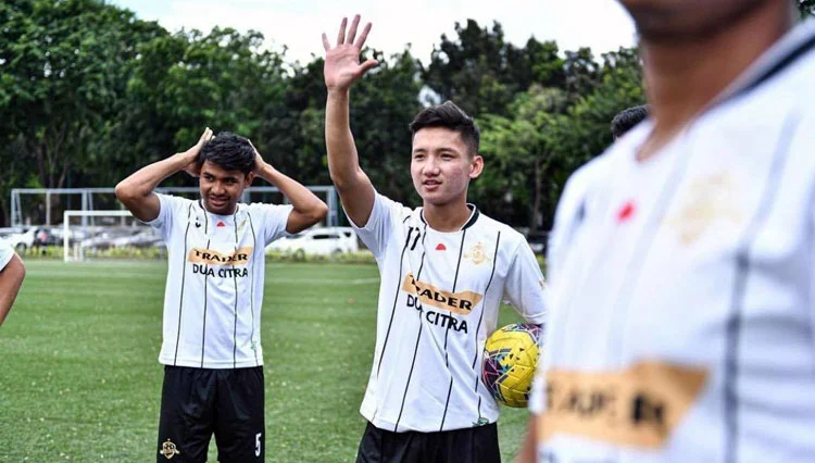 Newcastle Jets: Dampak Hujan pada Olahraga dan Potensi Pemain Baru