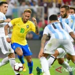 Neymar Sengsara, Cedera yang Dideritanya Bisa Mengancam Partisipasinya di Piala Dunia