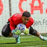 Noah Atubolu dan Masa Depannya di Freiburg Setelah Kedatangan Mio Backhaus