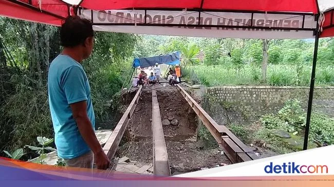 Penertiban Rumah Dinas di Slipi Pecah, Sementara Jembatan Baru di Ponorogo Siap Sambut Warga