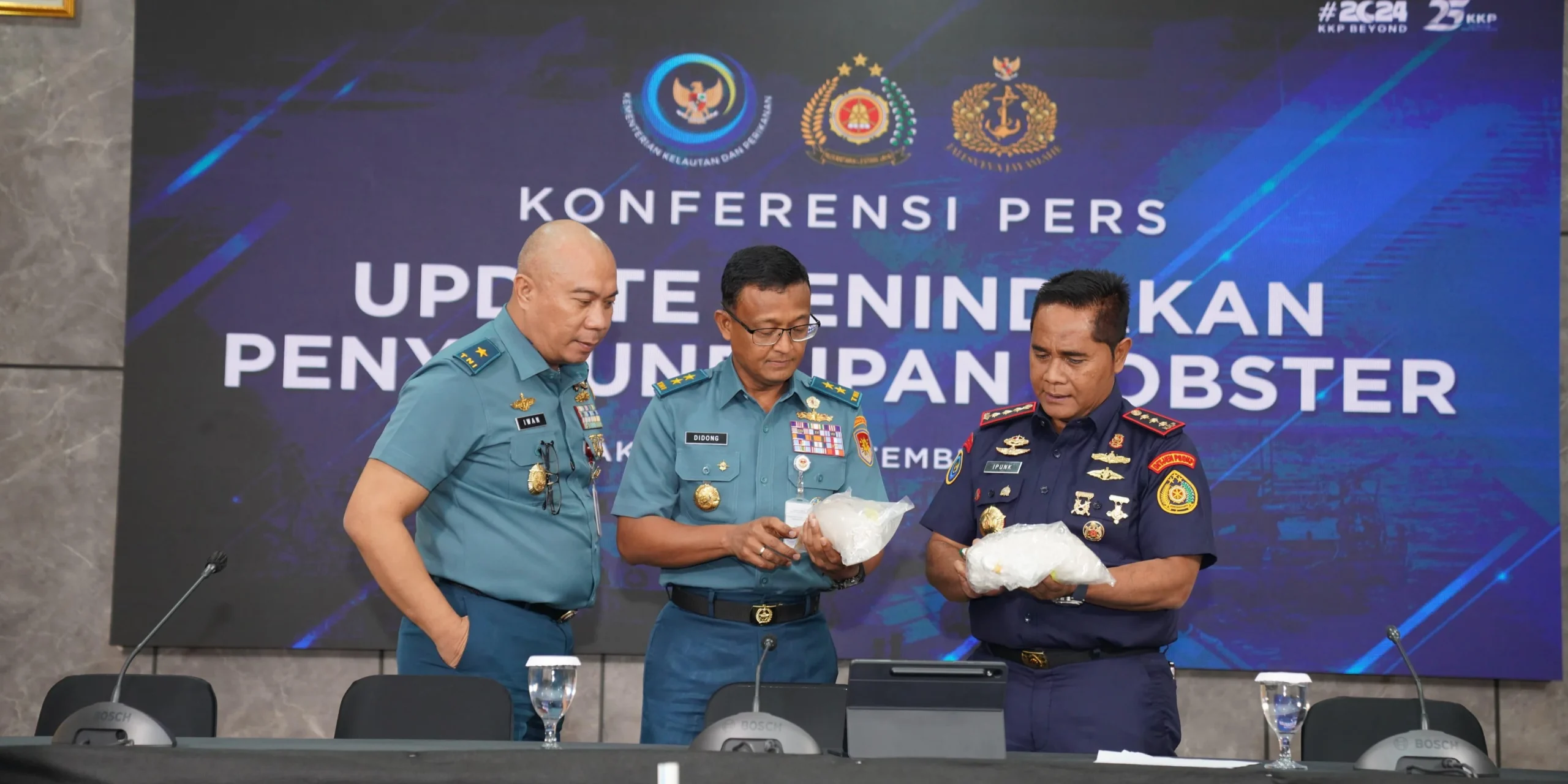 Penyelundupan di Indonesia: TNI AL, Bea Cukai, dan Polda Sumbar Gagalkan Berbagai Upaya Penyelundupan