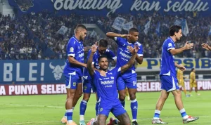 Persib Bandung Comeback Epik di Lampung: Menangkan 4-2 atas Bhayangkara FC
