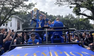Persib Bandung Dekati Gelar Juara Liga Indonesia, Antusiasme Bobotoh dan Persiapan Pawai Kemenangan
