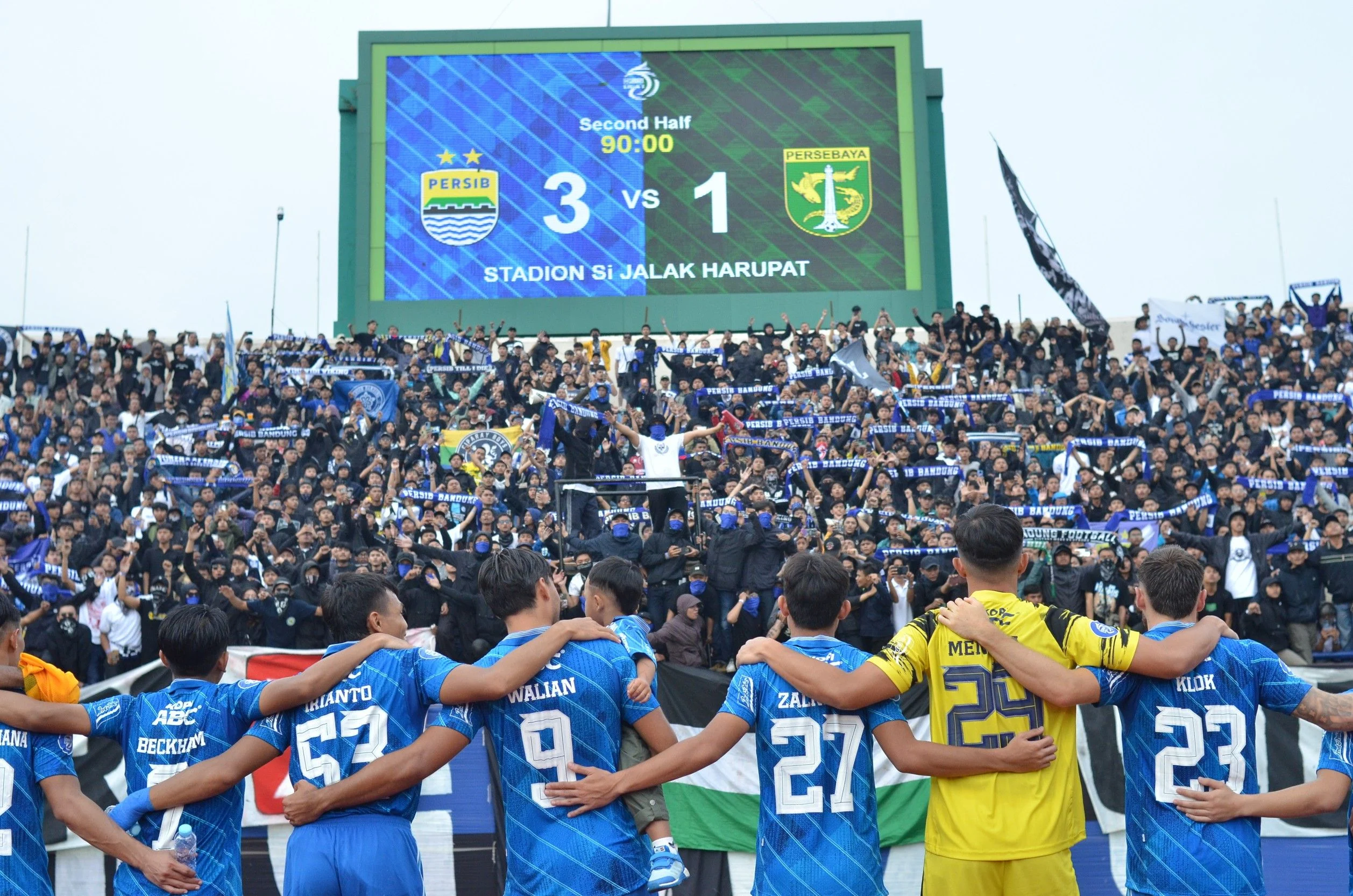 Persib Bandung Siap Merayakan Kemenangan dengan Dukungan Penuh dari Bobotoh