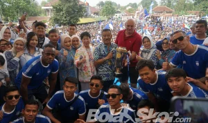 Persib Bandung Siap Pertahankan 90 Persen Skuad Juara, Nasib Bojan Hodak Masih Abu-Abu
