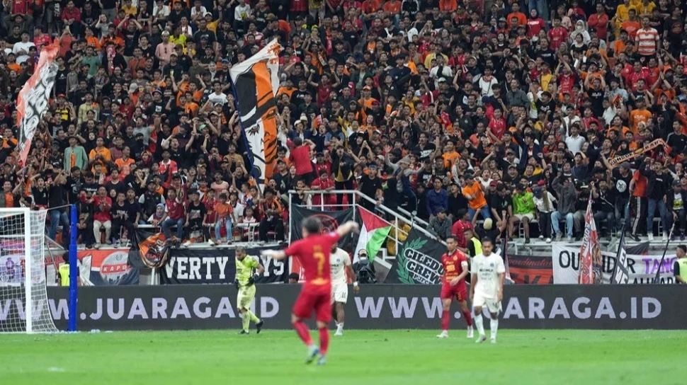 Persija Jakarta Pecahkan Rekor Poin Era Liga 1, Arsenal Juara Premier League 2025/2026!