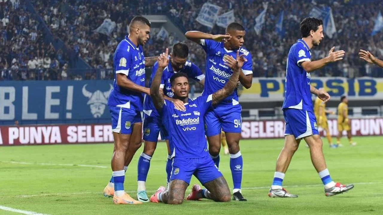 Pertandingan Bola Hari Ini: Persib Bandung Lawan PSM Makassar, Laga Seru Menuju Juara Super League 2025-2026