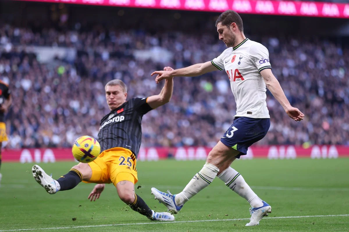Pertarungan Sengit di Premier League: Tottenham Hotspur vs Leeds United
