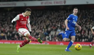 Pertarungan Sengit di Puncak Liga Inggris: Arsenal Vs Everton