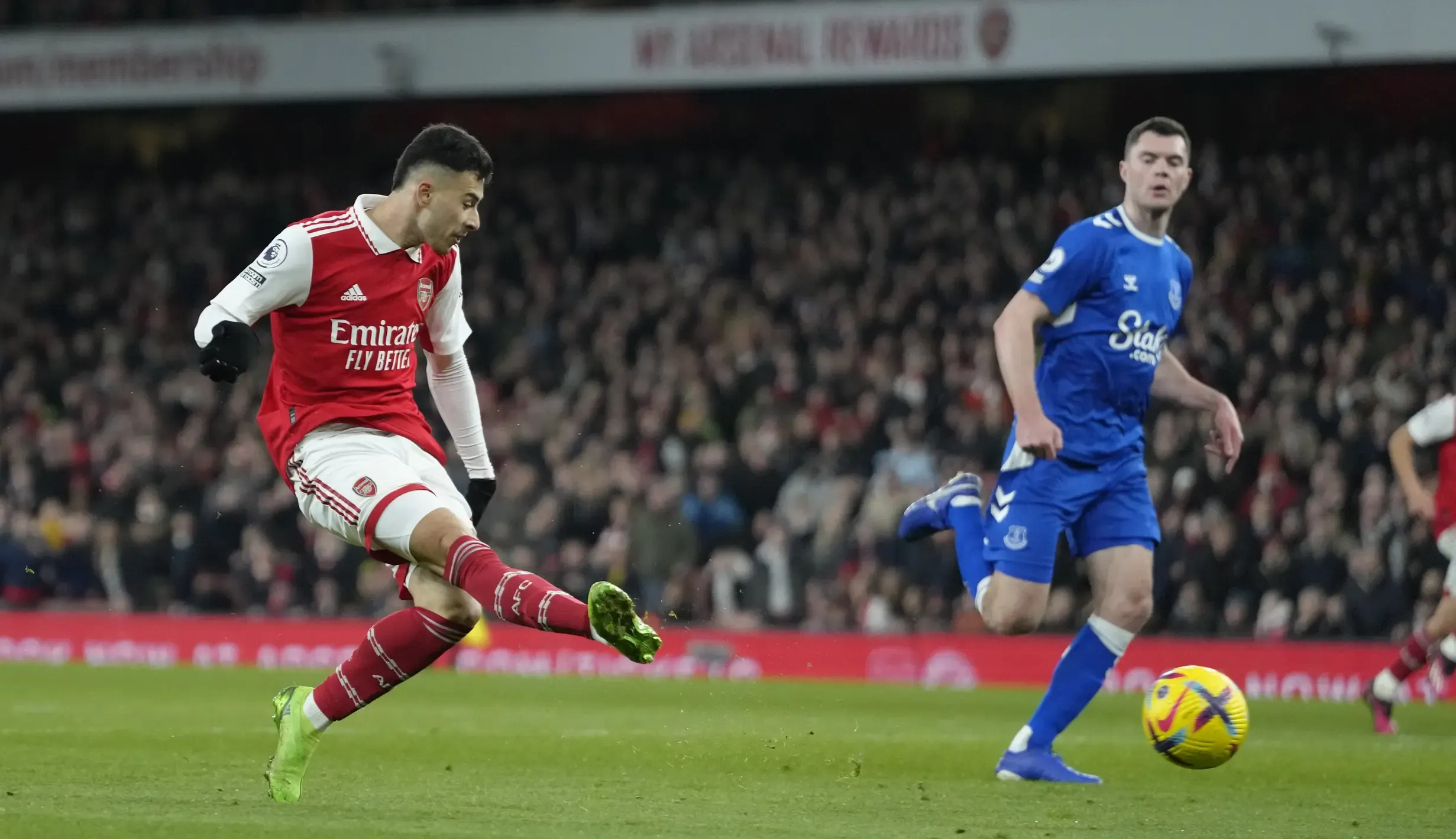 Pertarungan Sengit di Puncak Liga Inggris: Arsenal Vs Everton
