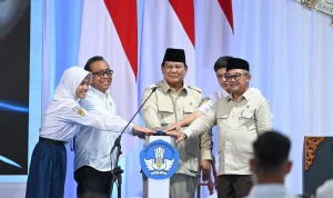 Prabowo Tekankan Investasi Pendidikan Besar-Besaran: Renovasi 288 Ribu Sekolah dan Transformasi Digital Nasional