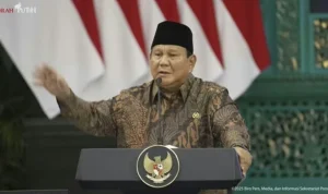 Presiden Prabowo Dorong Hilirisasi Berbasis Teknologi Terbaik, Sementara Presiden Iran Peringatkan Blokade AS Gagal