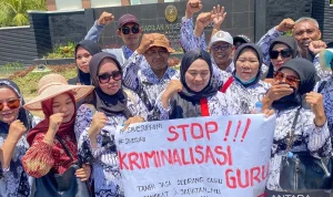Rencana Larangan Guru Honorer di Sekolah Negeri: Ancaman Bagi Masa Depan Pendidikan