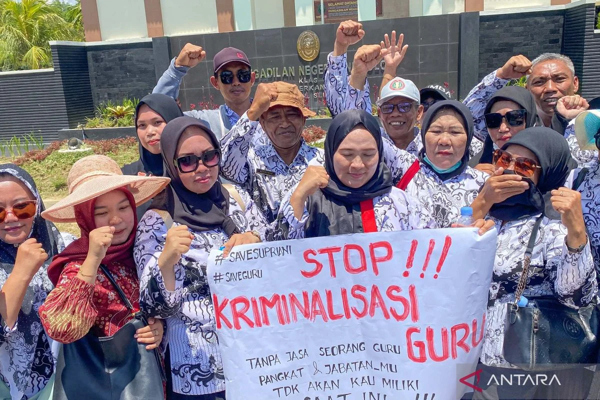 Rencana Larangan Guru Honorer di Sekolah Negeri: Ancaman Bagi Masa Depan Pendidikan