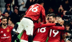Roy Keane Ragu: Andoni Iraola Belum Siap Pimpin Manchester United di Old Trafford