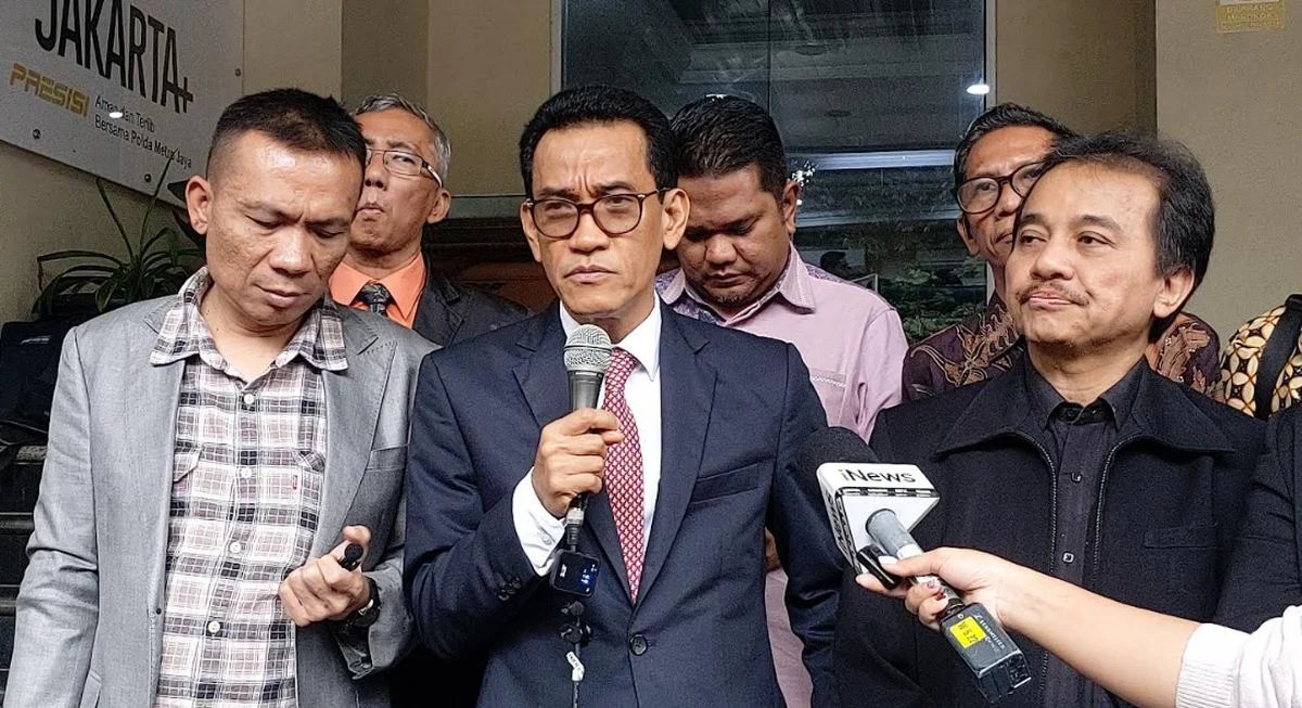 Roy Suryo dan Refly Harun Minta Penghentian Kasus Ijazah Jokowi: Prosedur Kedaluwarsa & Penyalahgunaan UU ITE