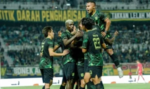 Rumor Panas di Dunia Sepak Bola: Persebaya Surabaya Incar Striker Lokal Ricky Pratama