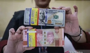 Rupiah Melemah, Sentimen Eksternal dan Domestik Jadi Penyebab