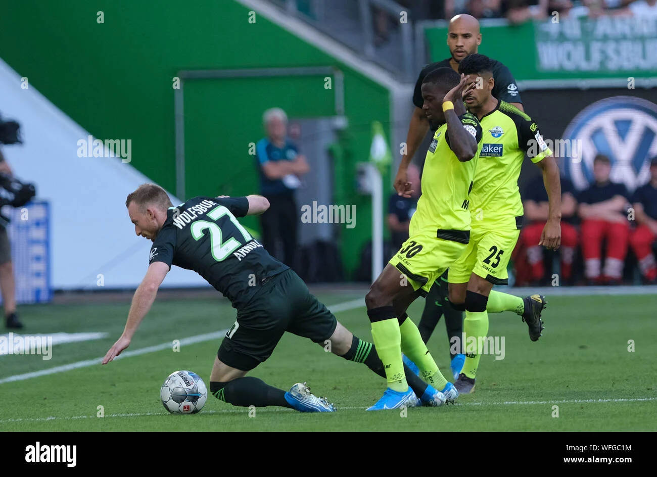 SC Paderborn 07 Tantang VfL Wolfsburg dalam Pertandingan Relegasi Bundesliga
