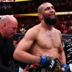 Sean Strickland Menang Atas Khamzat Chimaev di UFC 328: Kritik dan Kejutan