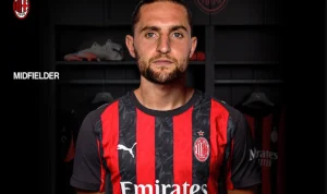 Seri A Musim 2025-26: Palestra Dinobatkan sebagai Pemain Tercepat, AC Milan Sibuk Mencari Pengganti Allegri