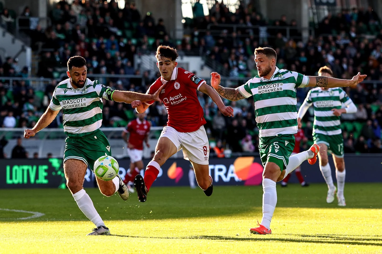 Sligo Rovers Raih Kemenangan Dramatis atas Shamrock Rovers