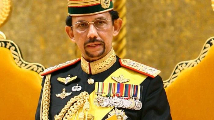 Sultan Brunei: Kekayaan yang Fantastis dan Penampilan Sederhana