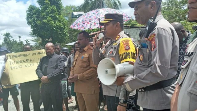 Tragedi Gigitan Ular Weling di Bogor: Dua Pemuda Tewas, Apa yang Terjadi?