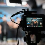 Twitch Menggebrak Dunia Streaming: AI Omoggle, LED Interaktif, Branding, dan Ancaman Swatting