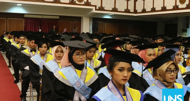 Universitas Sebelas Maret Gelar Wisuda Sebulan Sekali, Sementara Tensi di Semenanjung Korea Meningkat